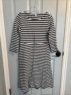 Old Navy Black and White Striped A-Line Dress